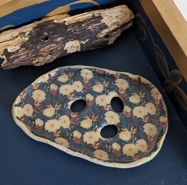Summer Flowers Soap Dish - Image 2