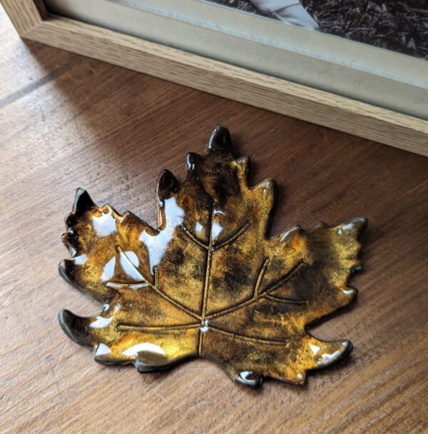 Fallen Leaves Trinket Dish - Image 5