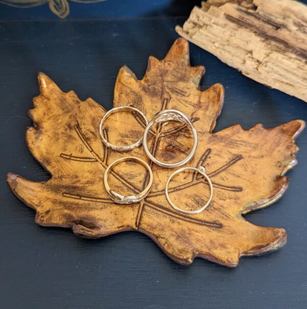 Fallen Leaves Trinket Dish - Image 3