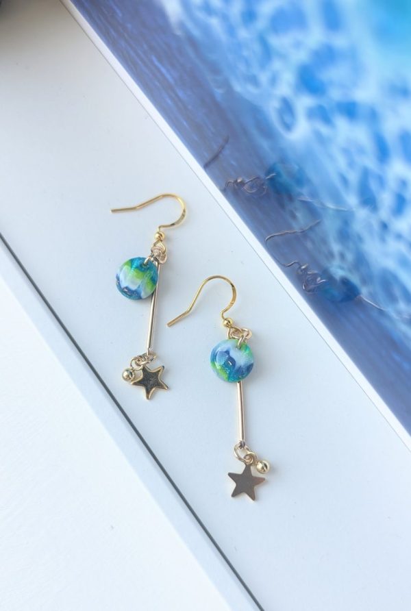 Coastal Escapes Dangly Earrings - Image 13