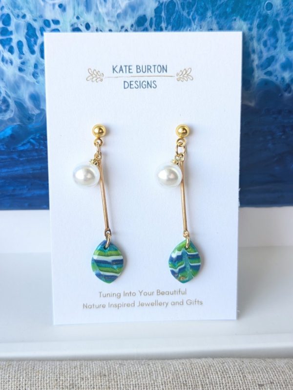 Coastal Escapes Dangly Earrings - Image 3